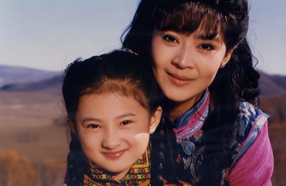 金铭简历及个人资料简介（金铭：被撒贝宁苦恋20年，2次被渣男欺骗，42岁不婚不育）