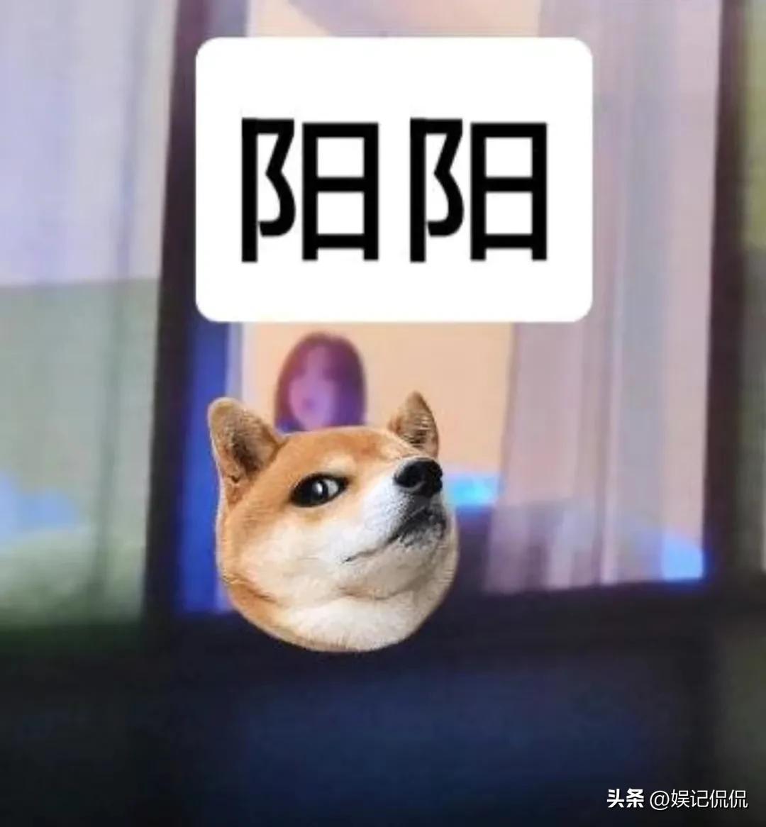 关晓彤澳门活动被偶遇，戴贝雷帽造型惊艳，闭口不提鹿晗出轨风波