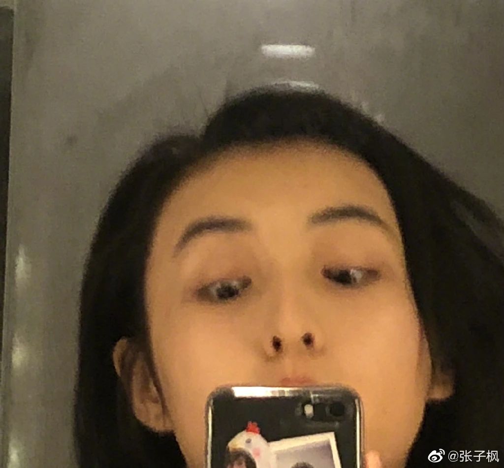 抽空考了个全省第一，张子枫是怎样的存在？