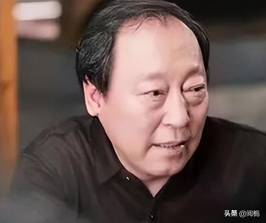 倪大红个人资料简介和倪萍的关系（倪大红：娶倪萍表妹为妻，出道几十年，因“苏大强”再度火出圈）