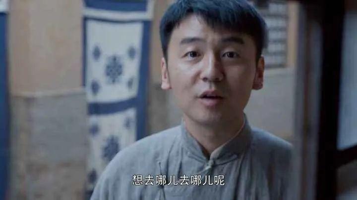 《人世间》后再出“王炸”，2022年一开年，雷佳音就赢到发麻了？