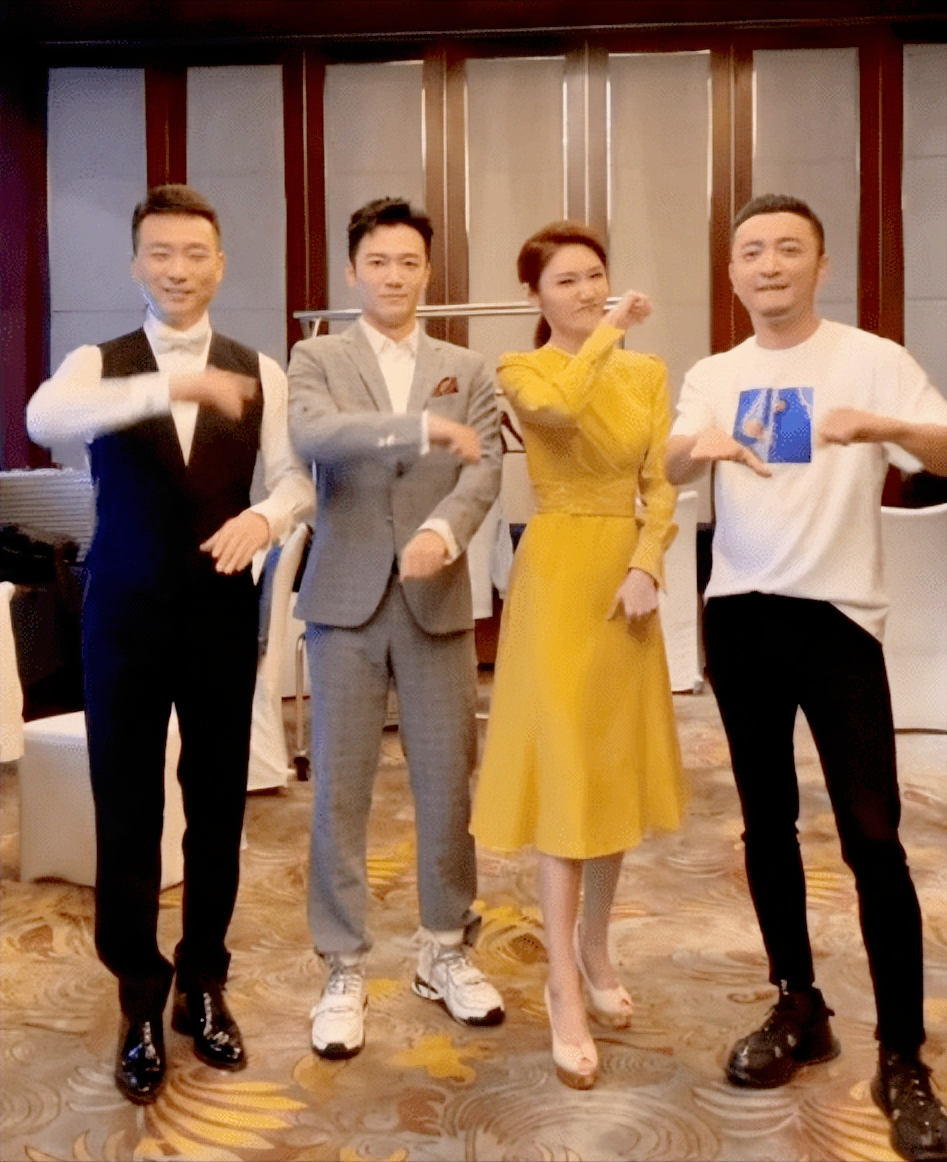 龙洋简历个人资料简介（龙洋：从湖南走出的央视著名主持人，男友在雾中迷路了）