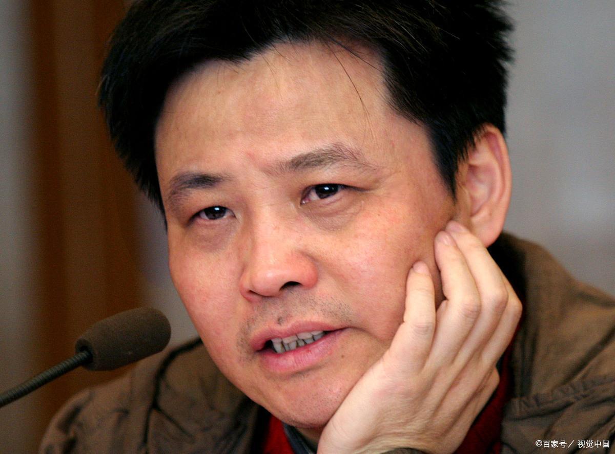 莫言简介及个人资料（莫言成功参军惹众怒，全村竟无一人送行，甚至写信检举他，为何？）