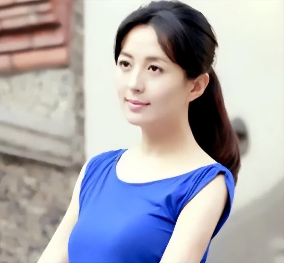 于和伟老婆宋林静：供老公读书，替他尽孝为婆家8个哥哥姐姐买房